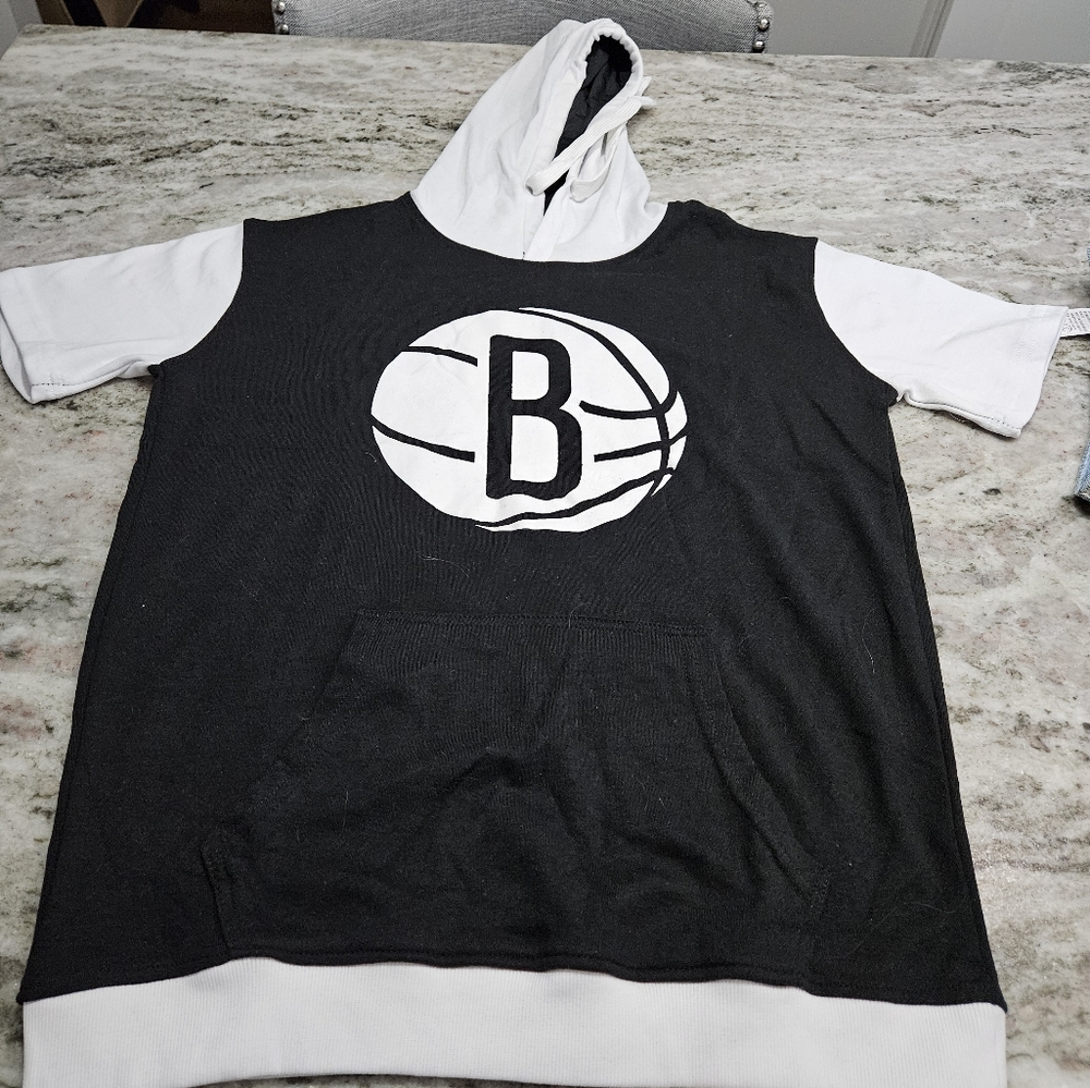 Brooklyn Nets Short Sleeve Hoodie Adult S